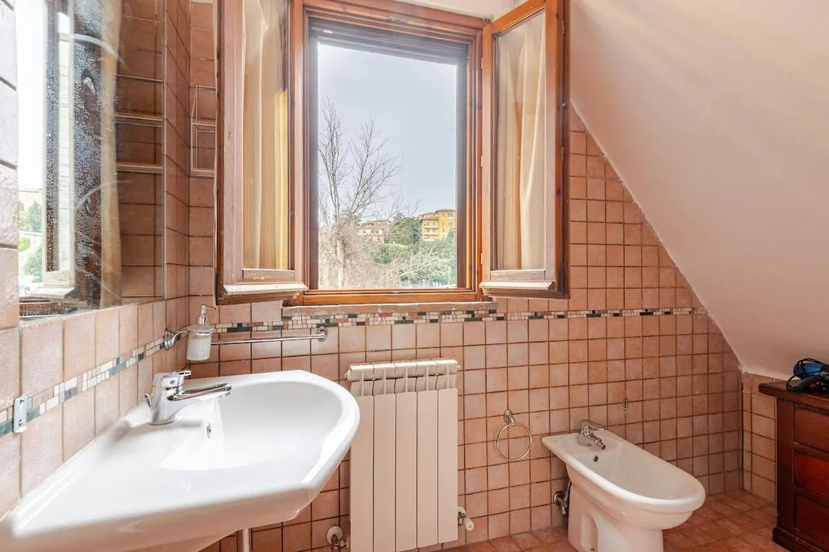 Apartment Sunflower Near The Center With Private Parking Perugia