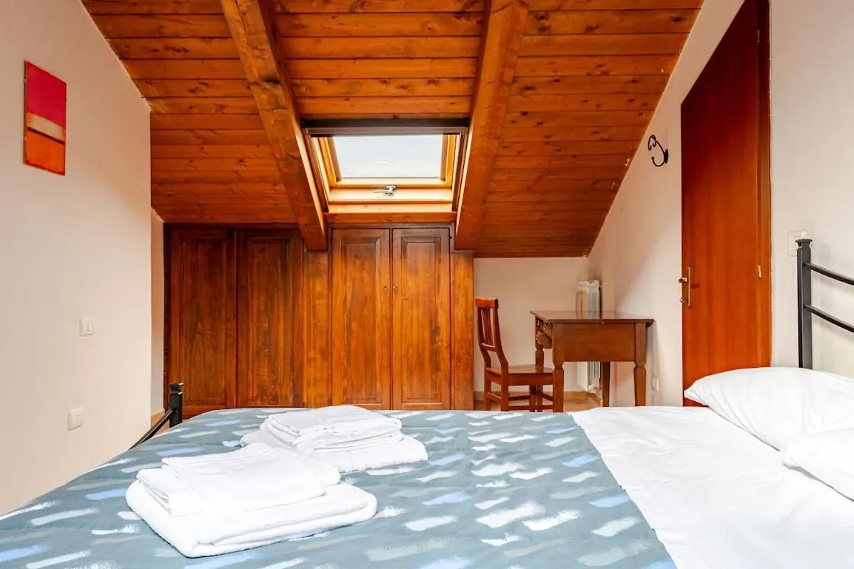 Sunflower Near The Center With Private Parking Perugia Apartment